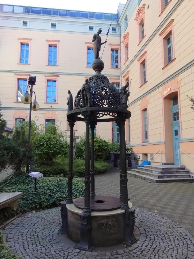 Havel Apartment Ополе Экстерьер фото