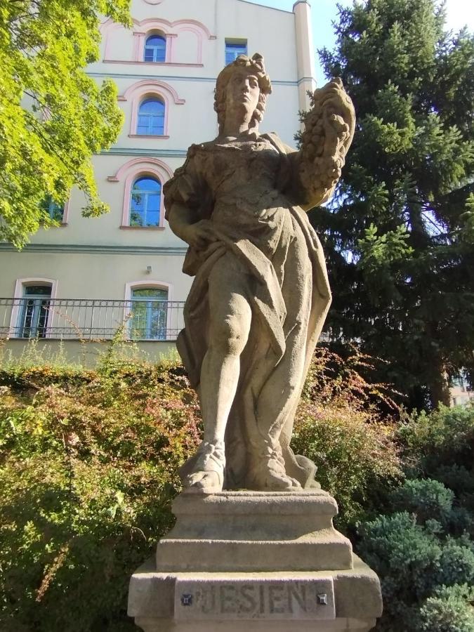 Havel Apartment Ополе Экстерьер фото